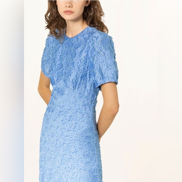 EUROPEAN FASHION: BAUM UND PFERDGARTEN Baby Blue Sweetheart Midi Dress - Picture 5 of 8